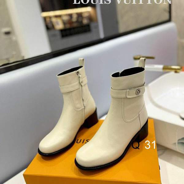 Picture of Louis Vuitton Shoes _SKULVsz35-40YF011712434